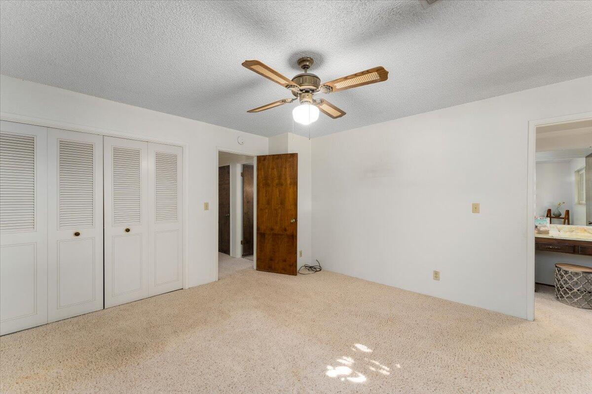 property viewer photo 25