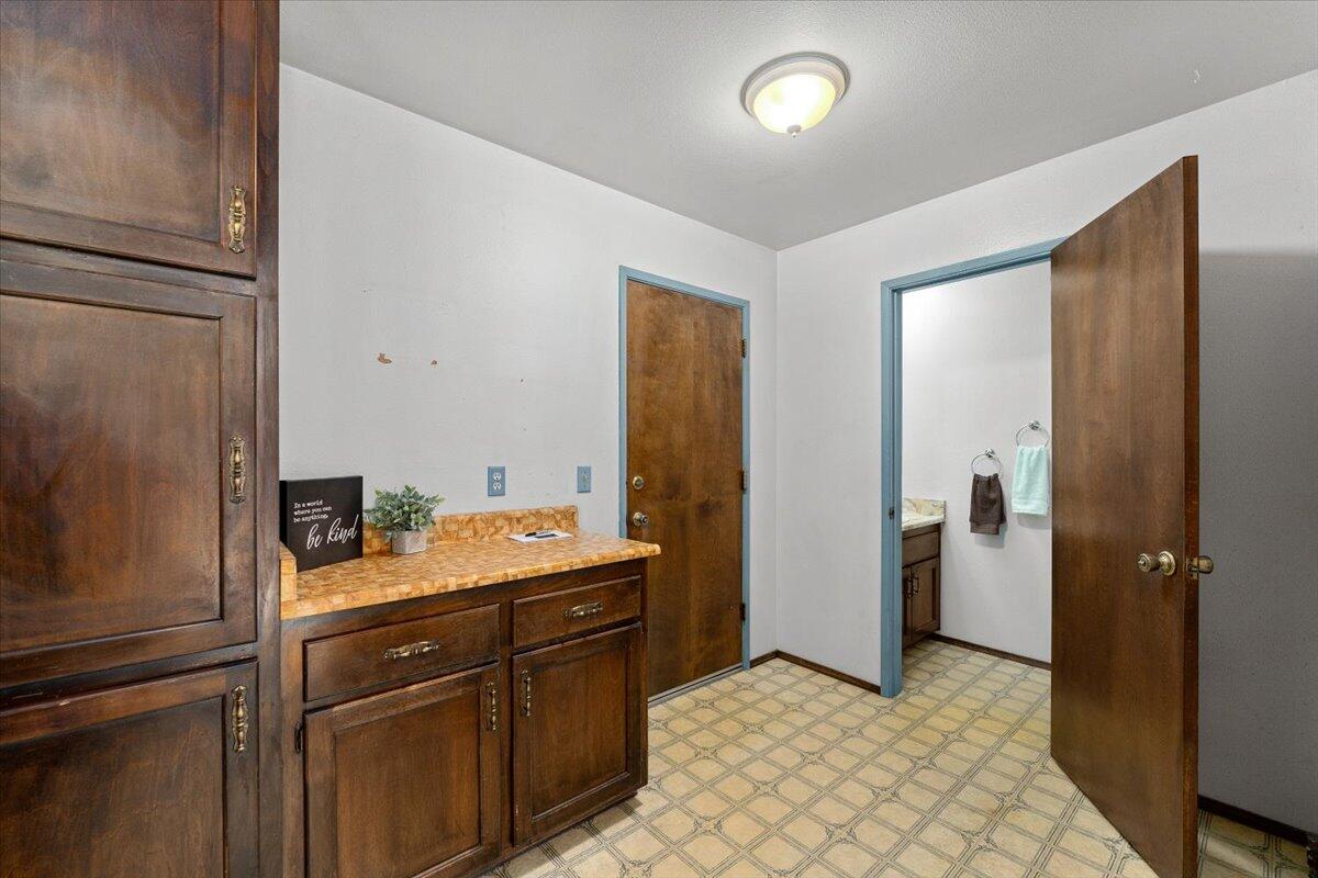 property viewer photo 33