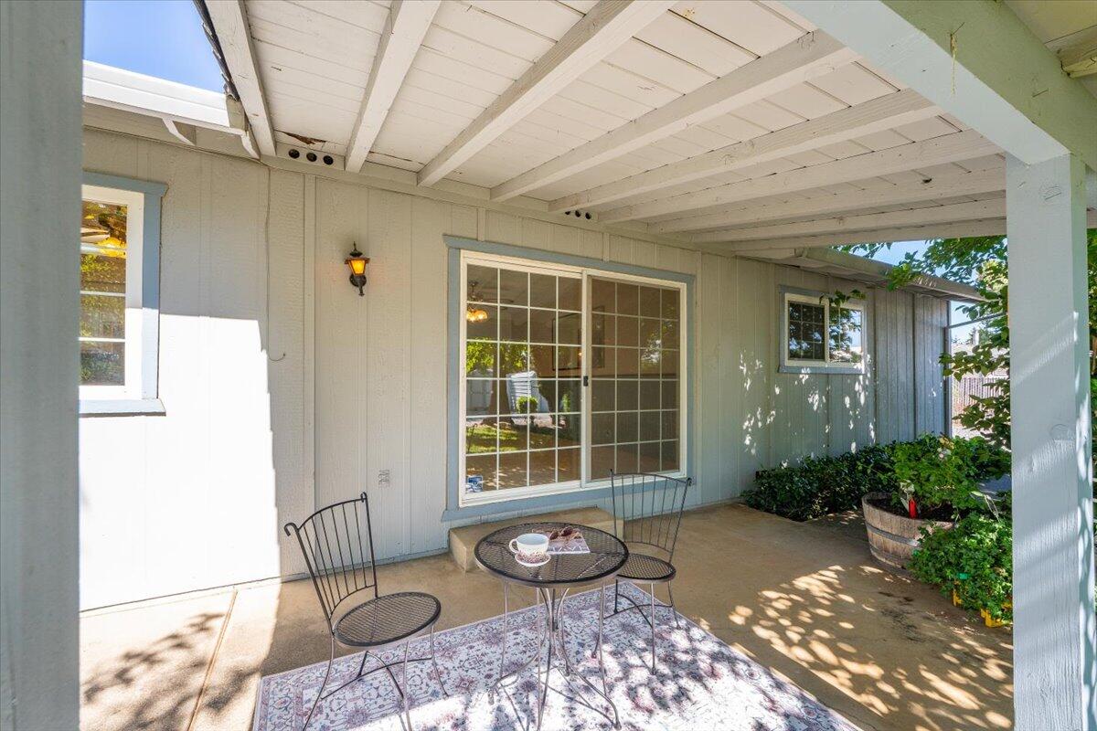 property viewer photo 36