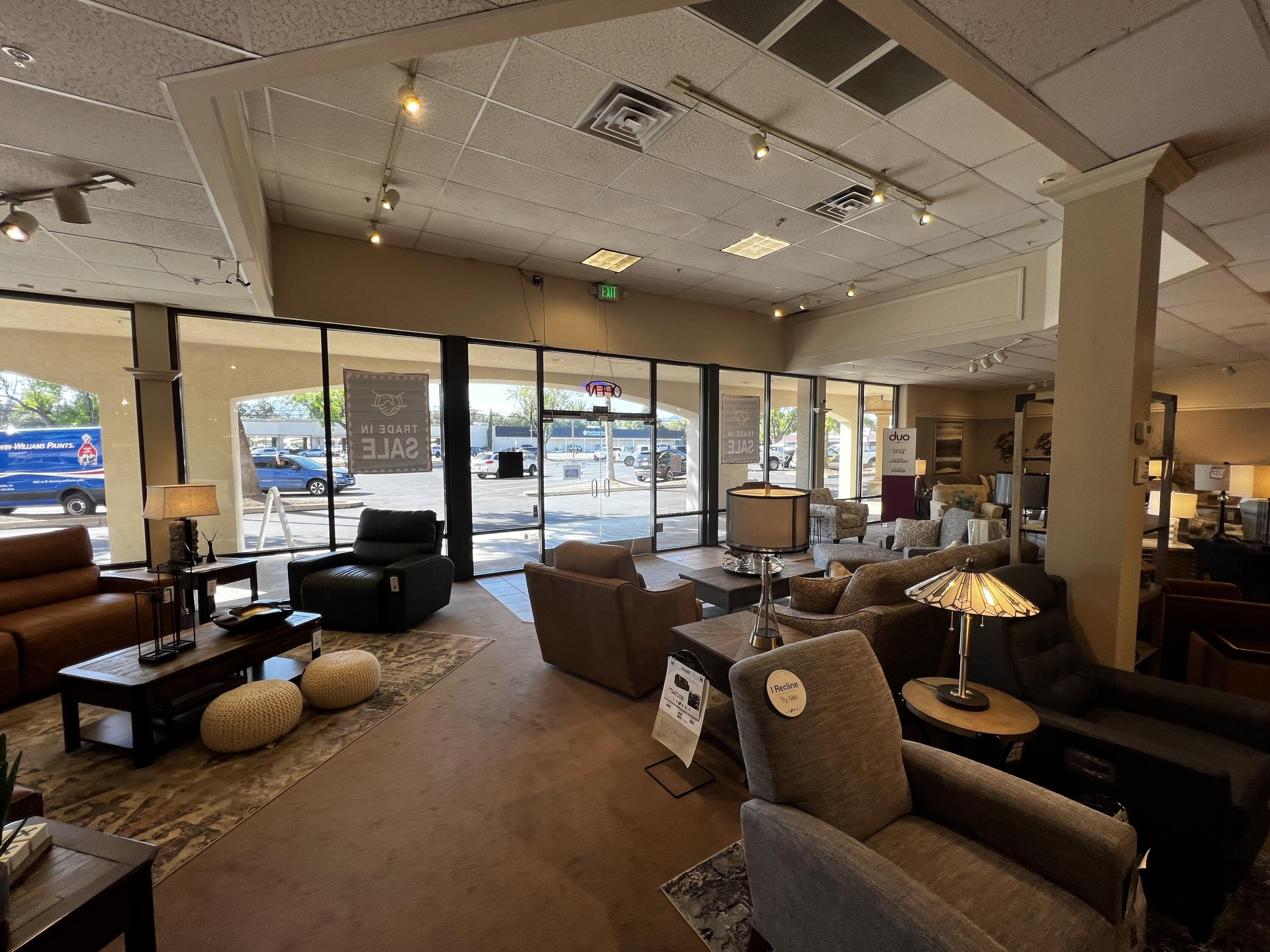 main property photo 9