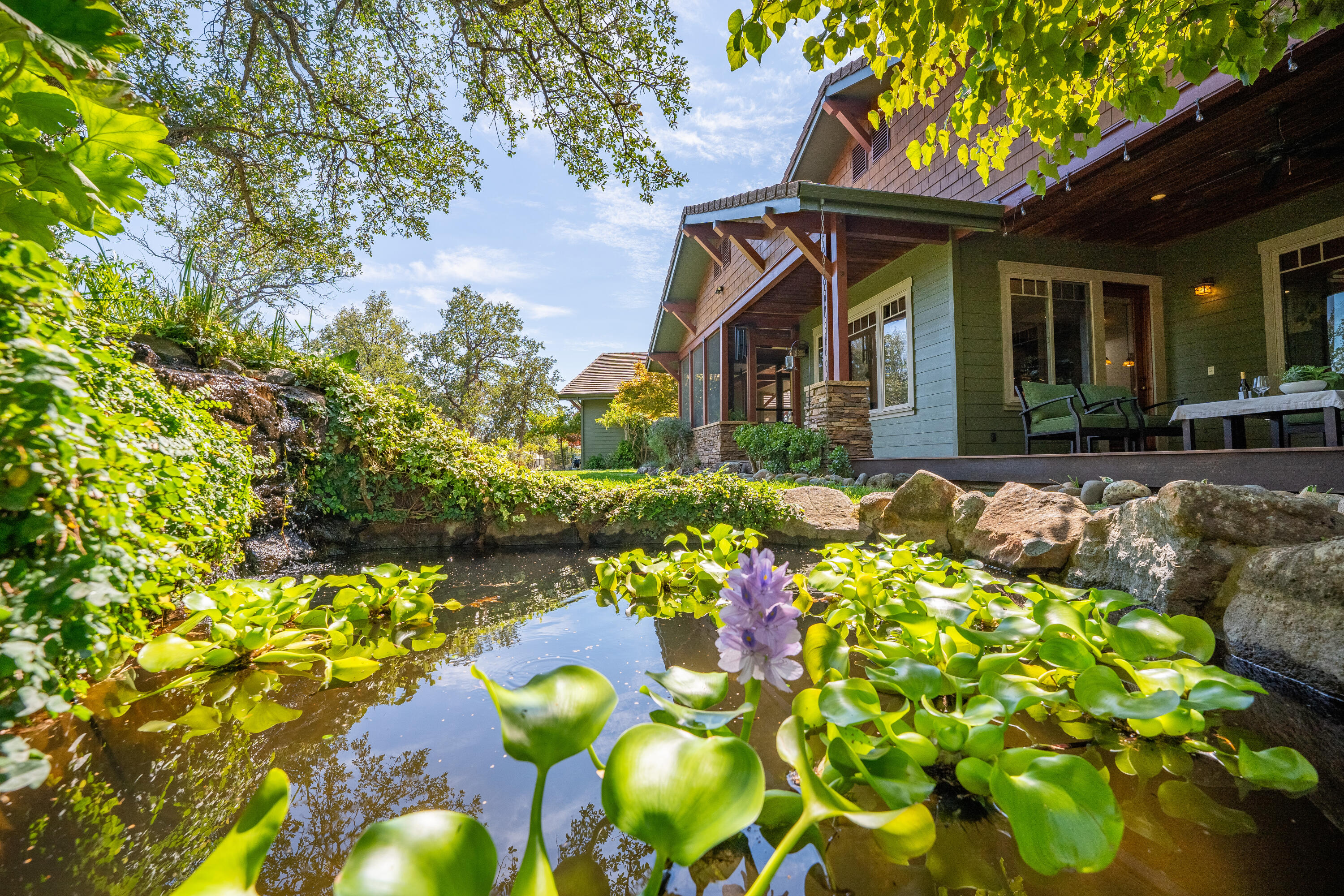 property viewer photo 15