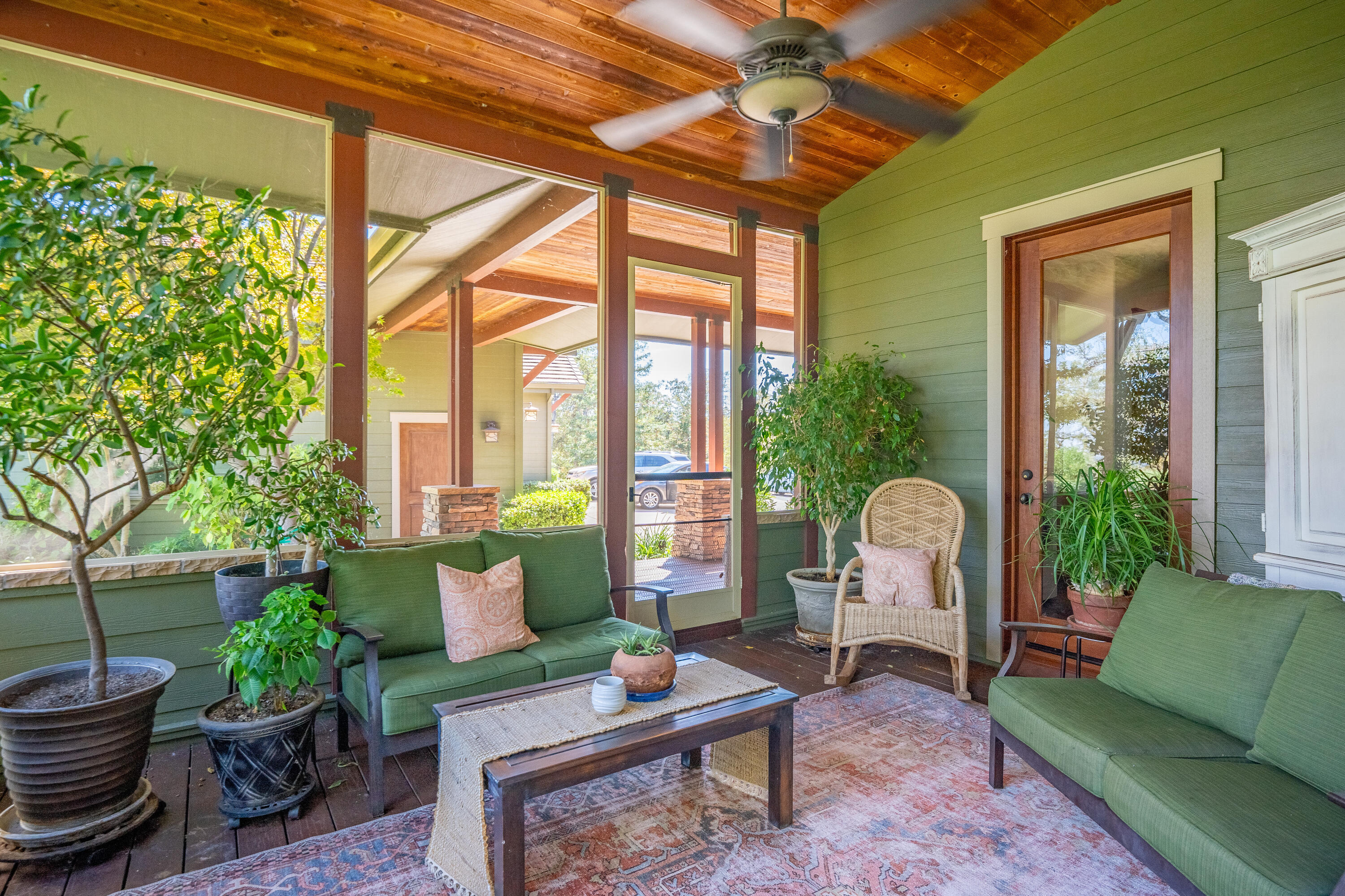 property viewer photo 22