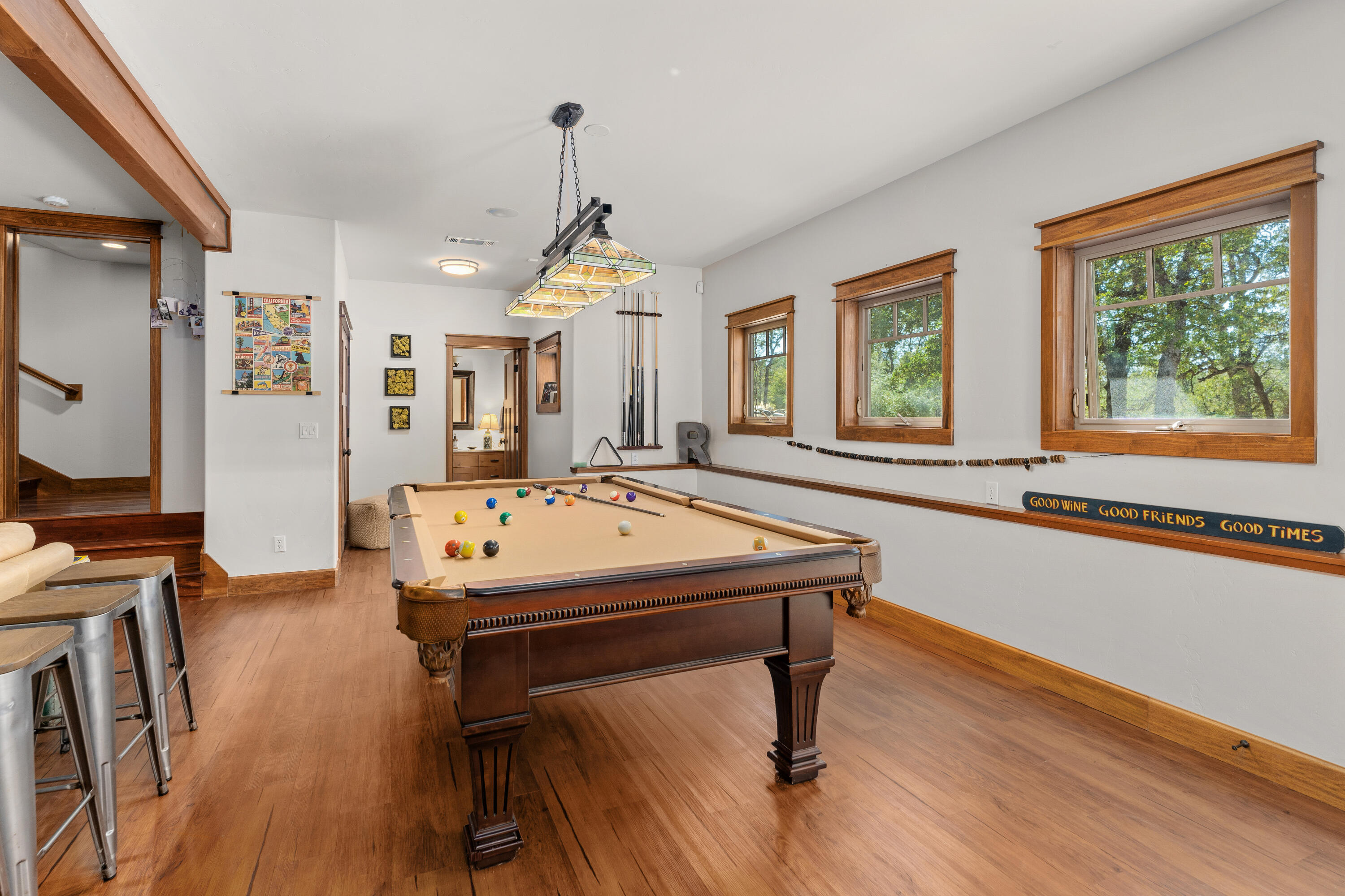 property viewer photo 33