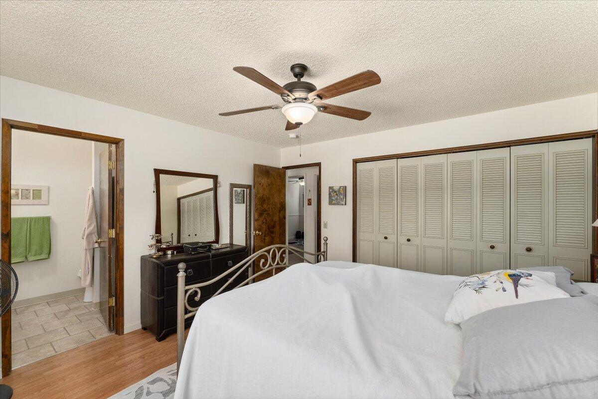 property viewer photo 17