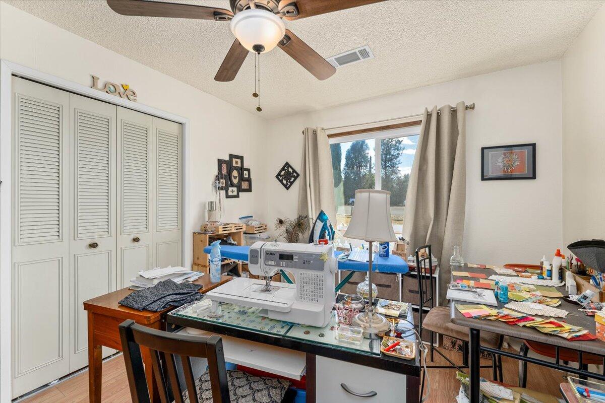 property viewer photo 21