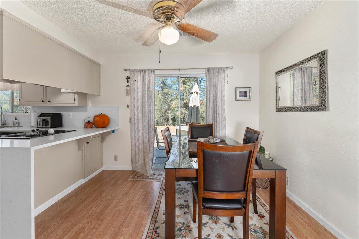 property viewer photo 9