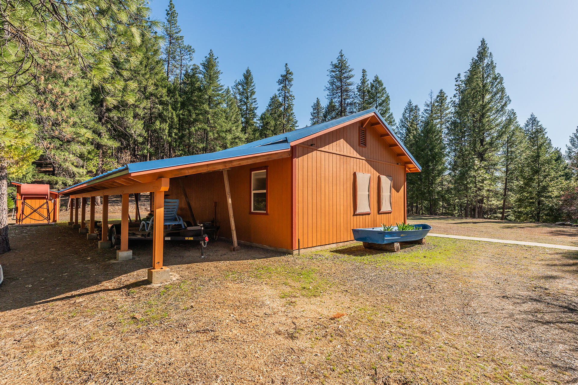 main property photo 44