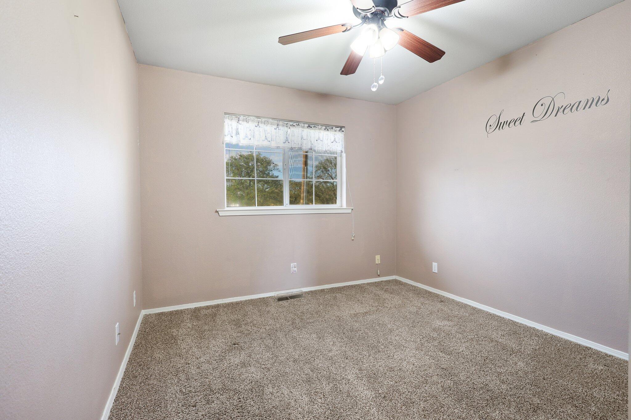 property viewer photo 16