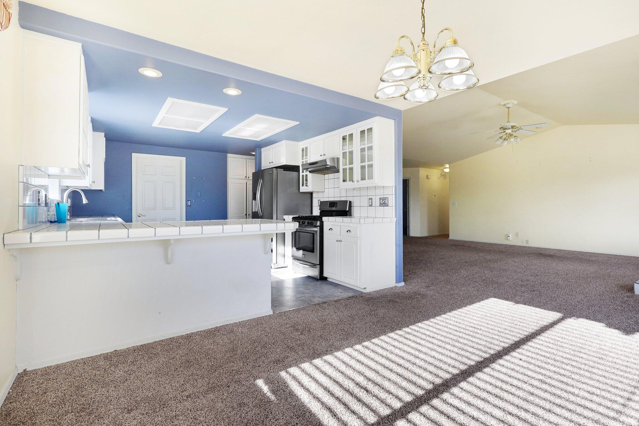 property viewer photo 7