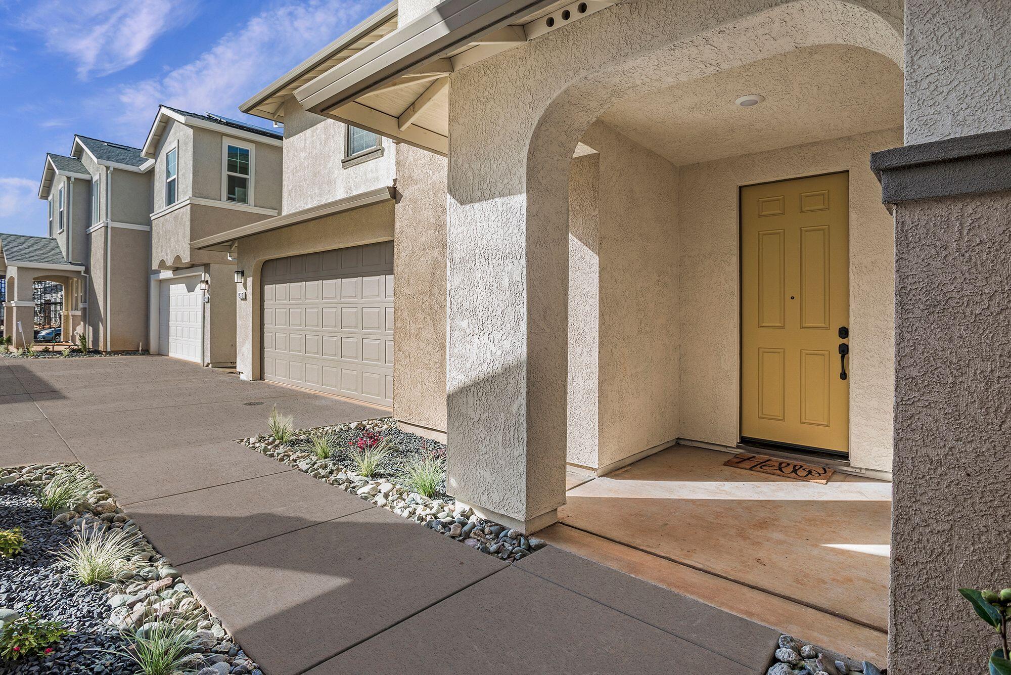 property viewer photo 1