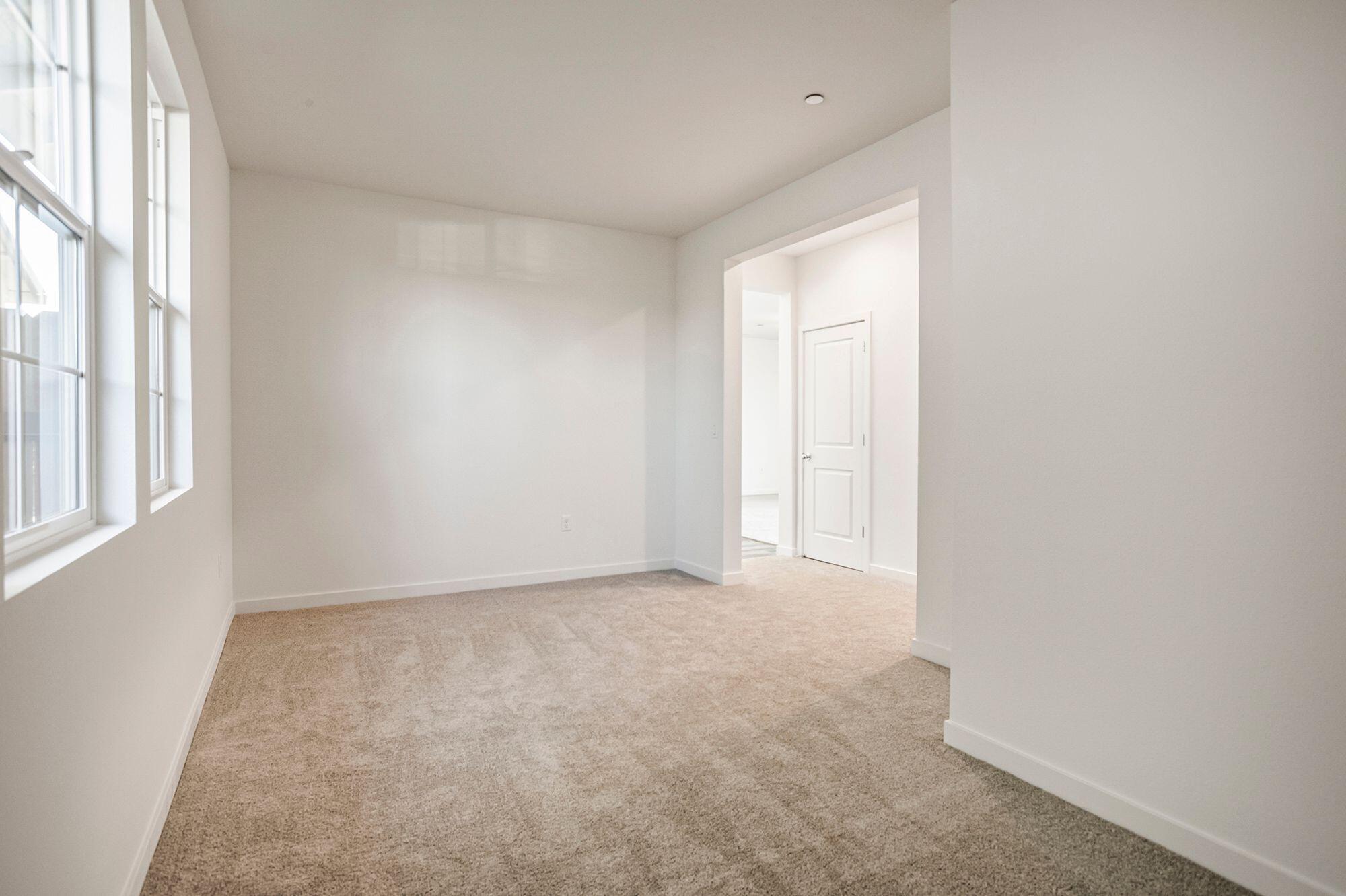 property viewer photo 18