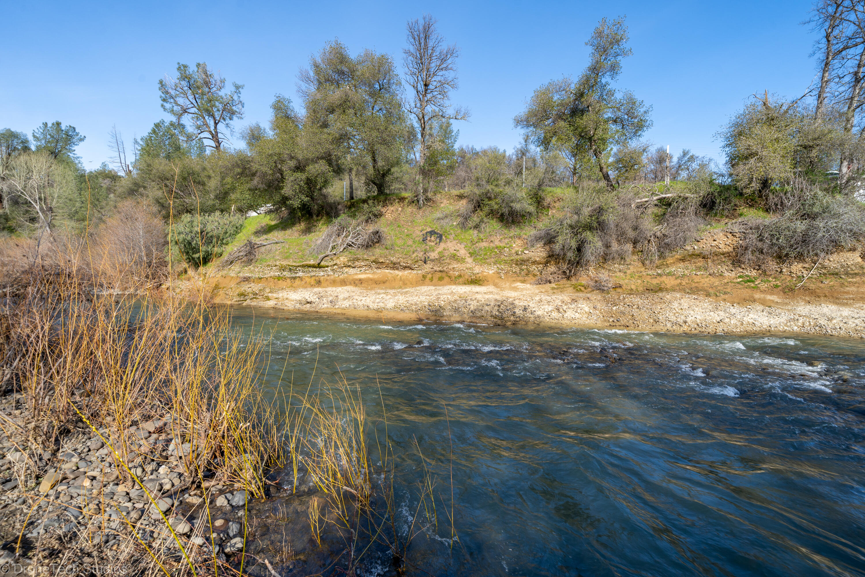 main property photo 60