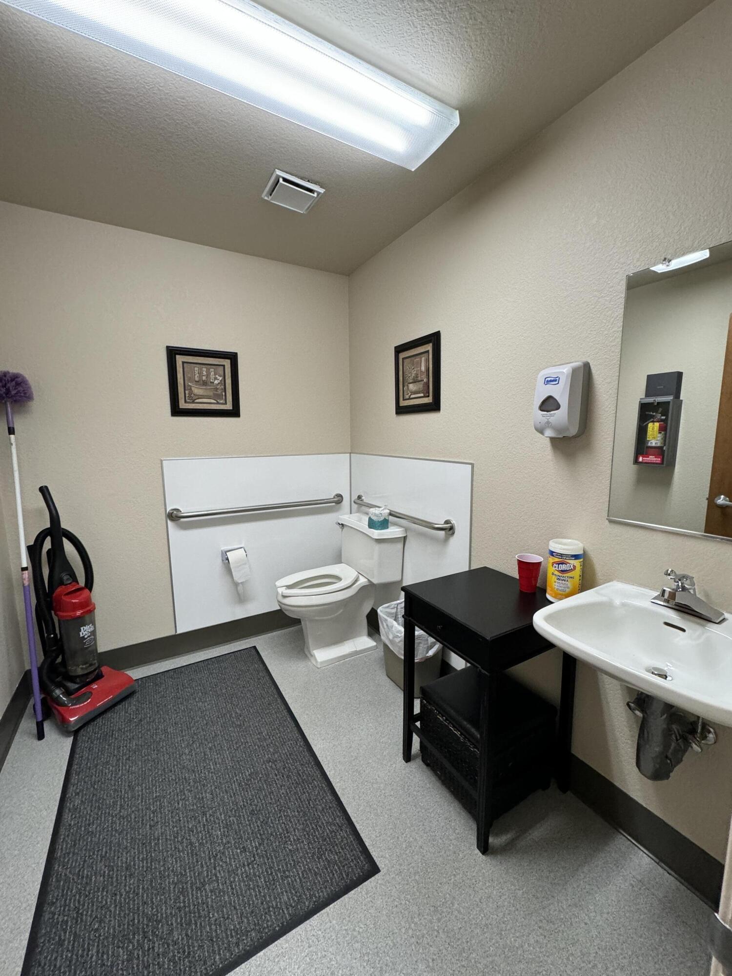 property viewer photo 11