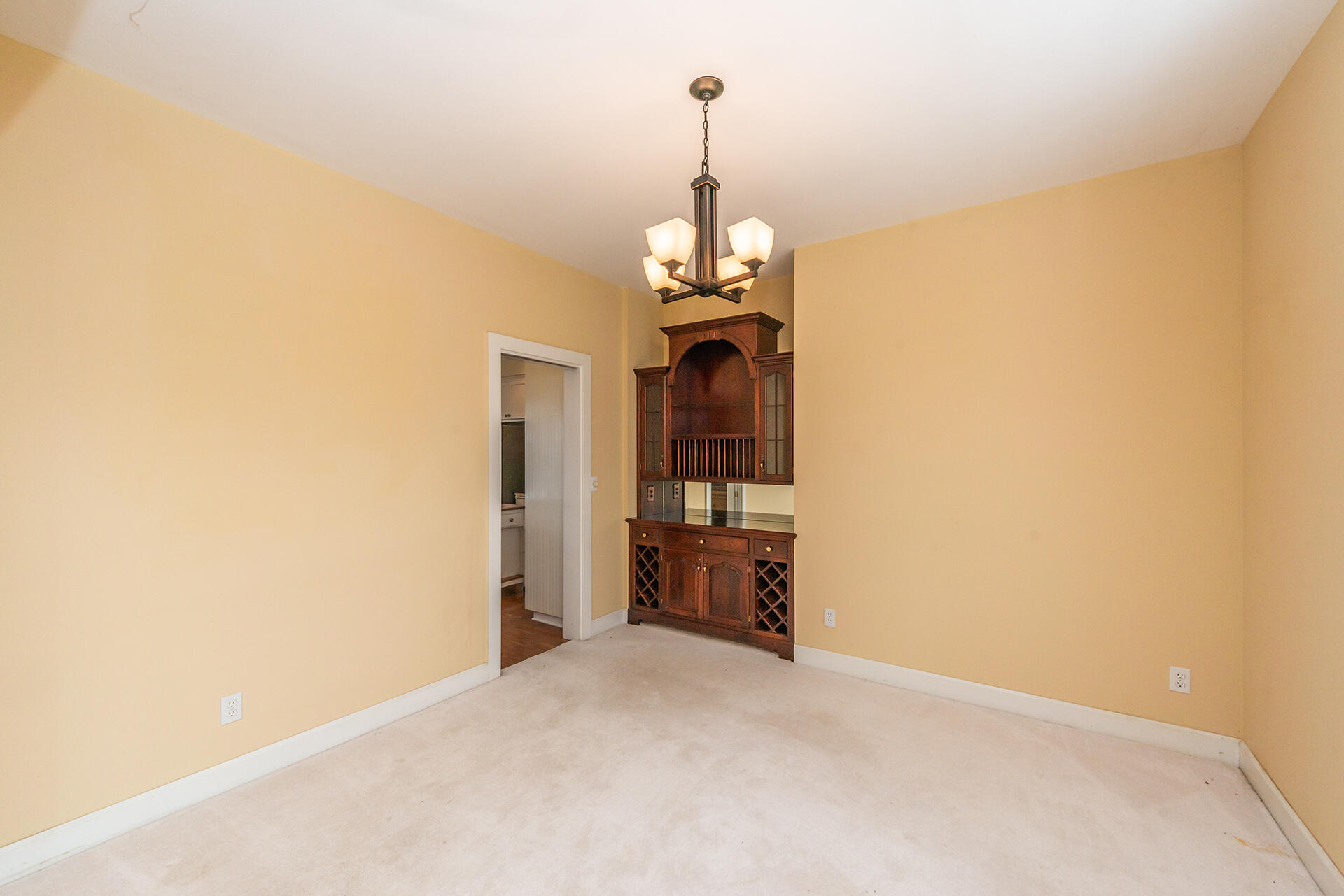 property viewer photo 15