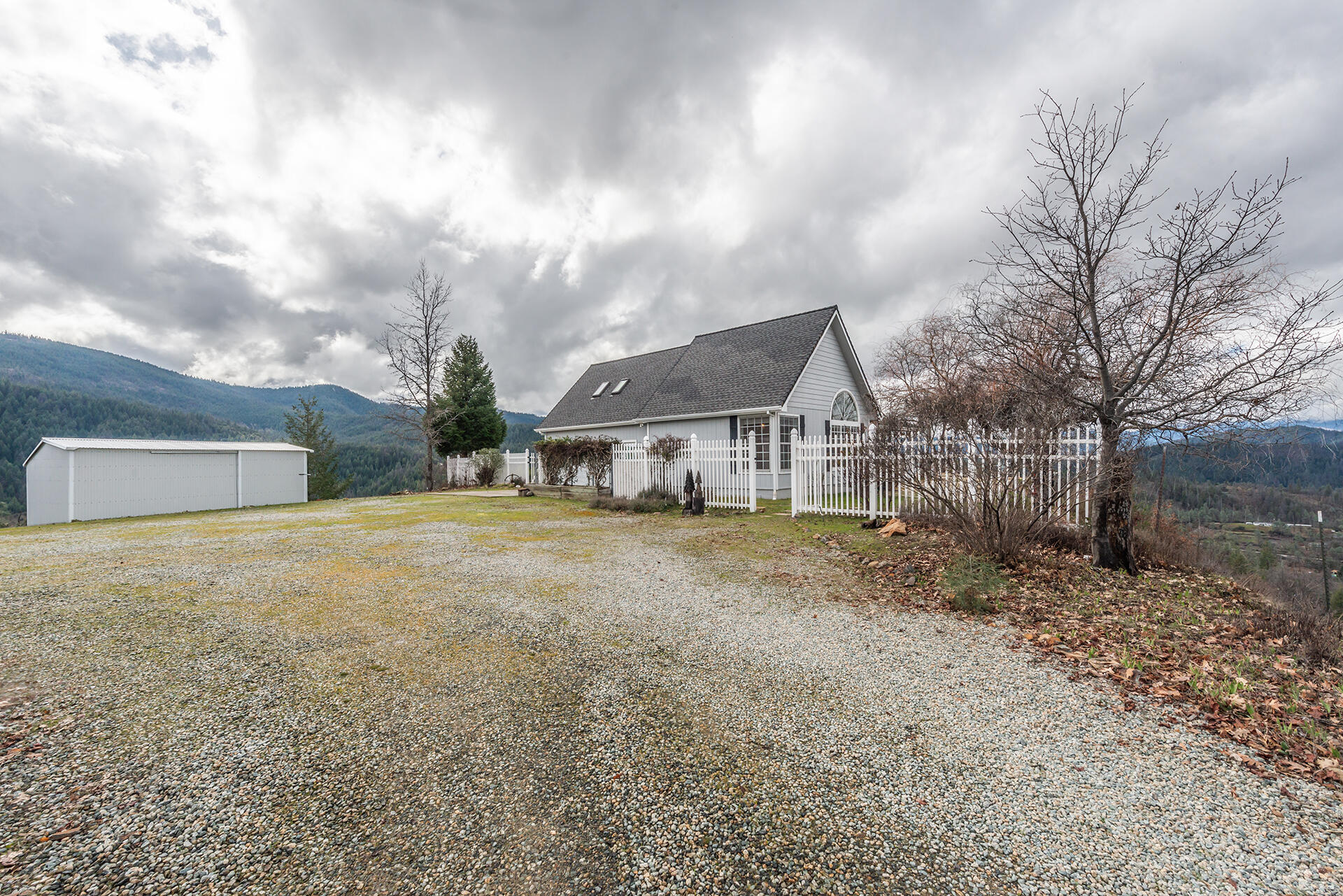 property viewer photo 19