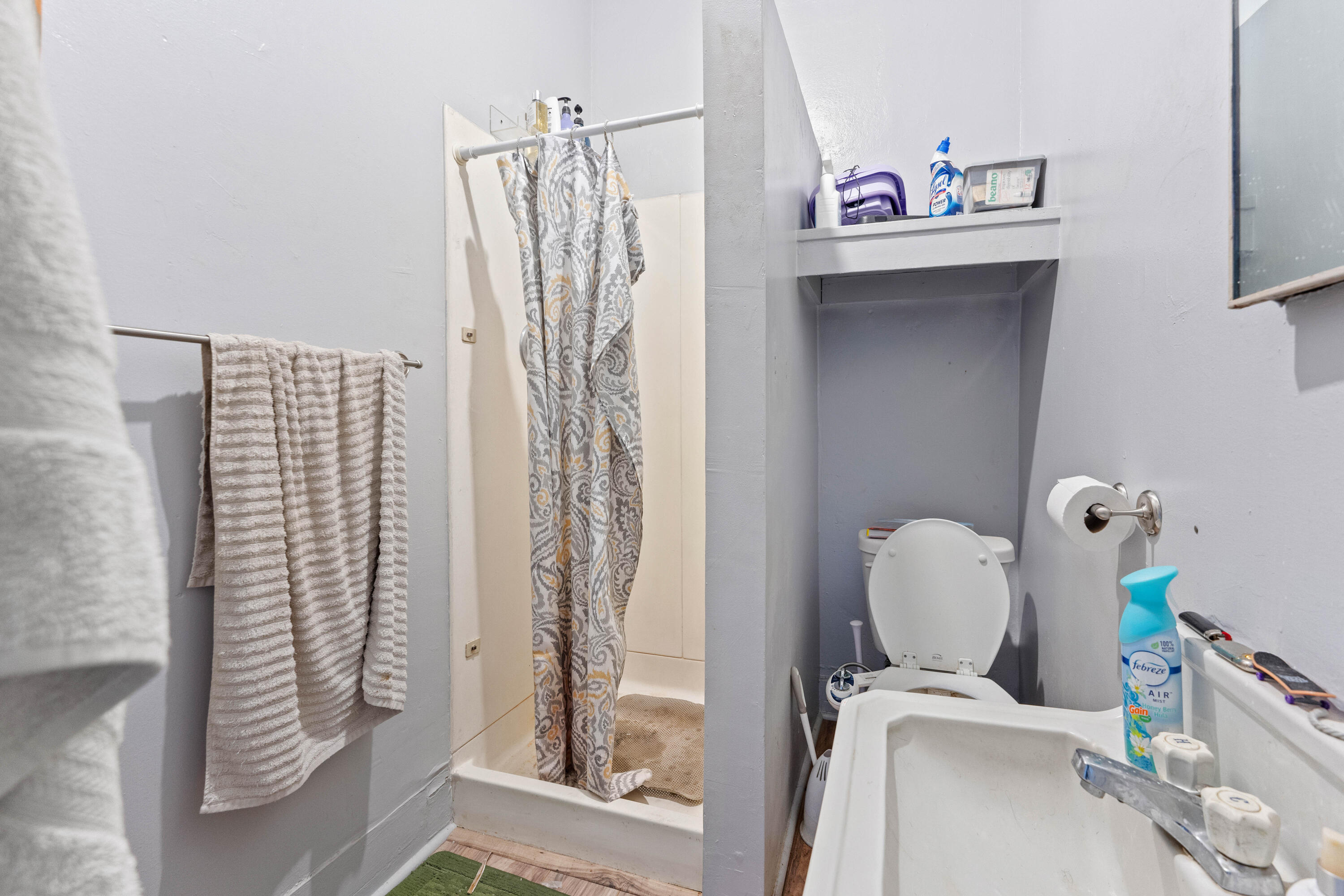 main property photo 26