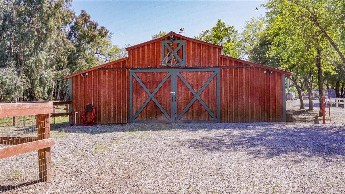 main property photo 101