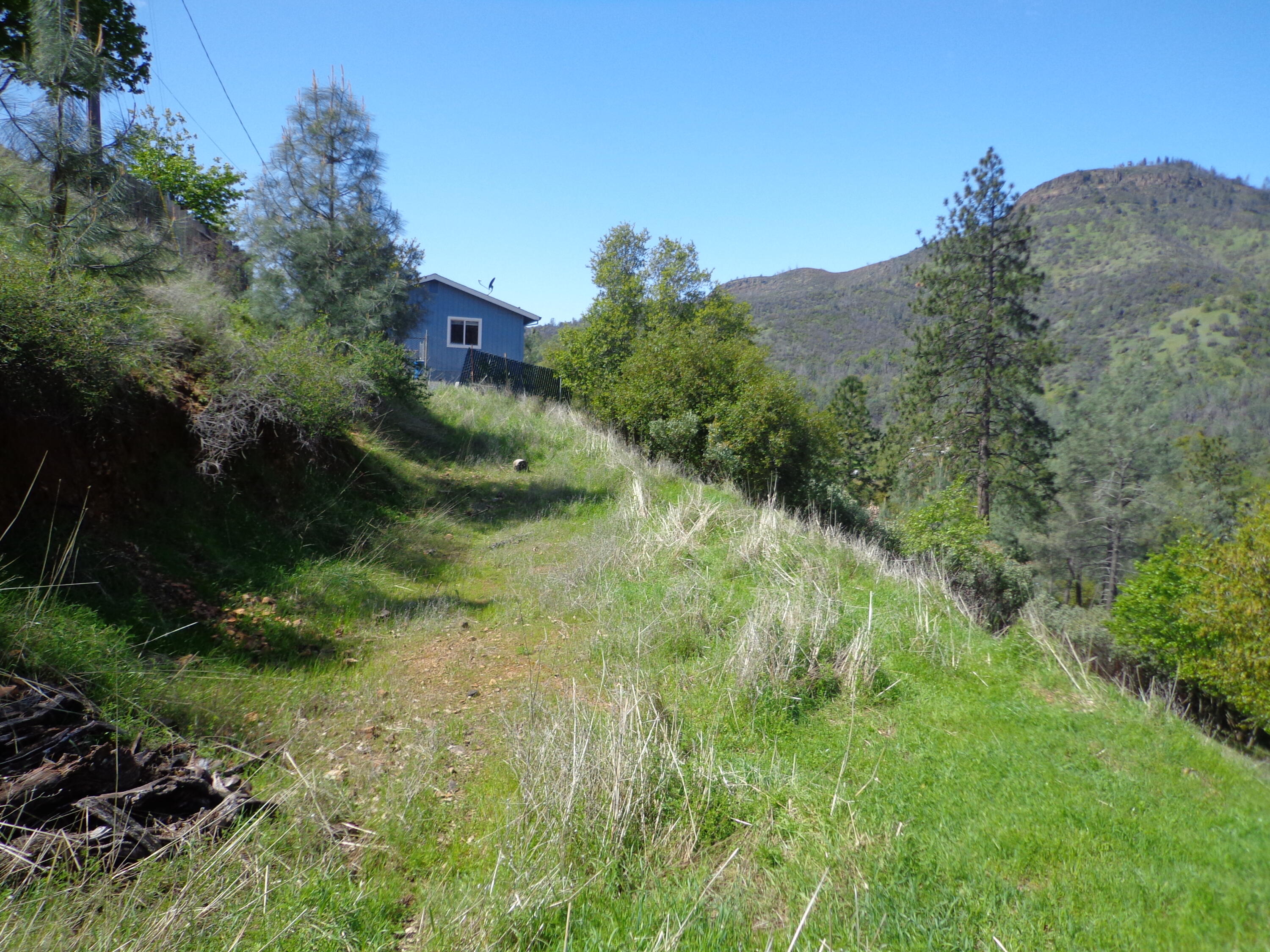 main property photo 10