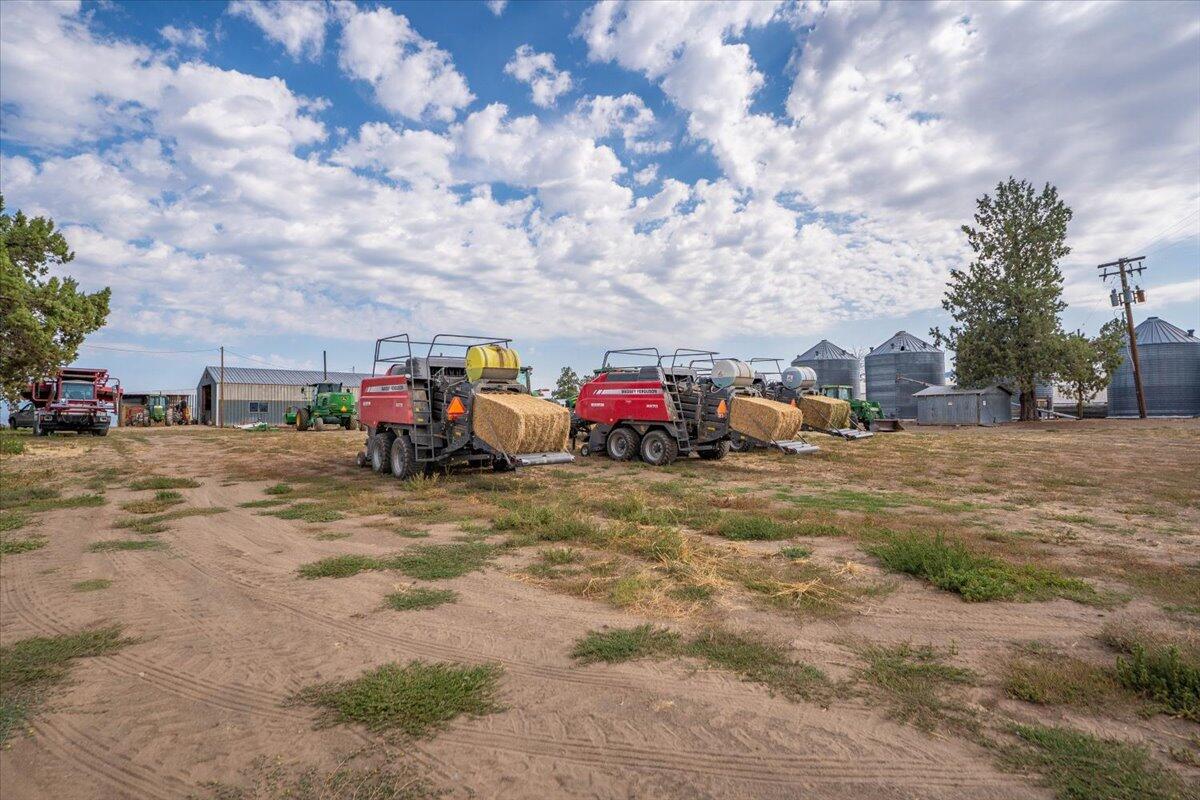 main property photo 124