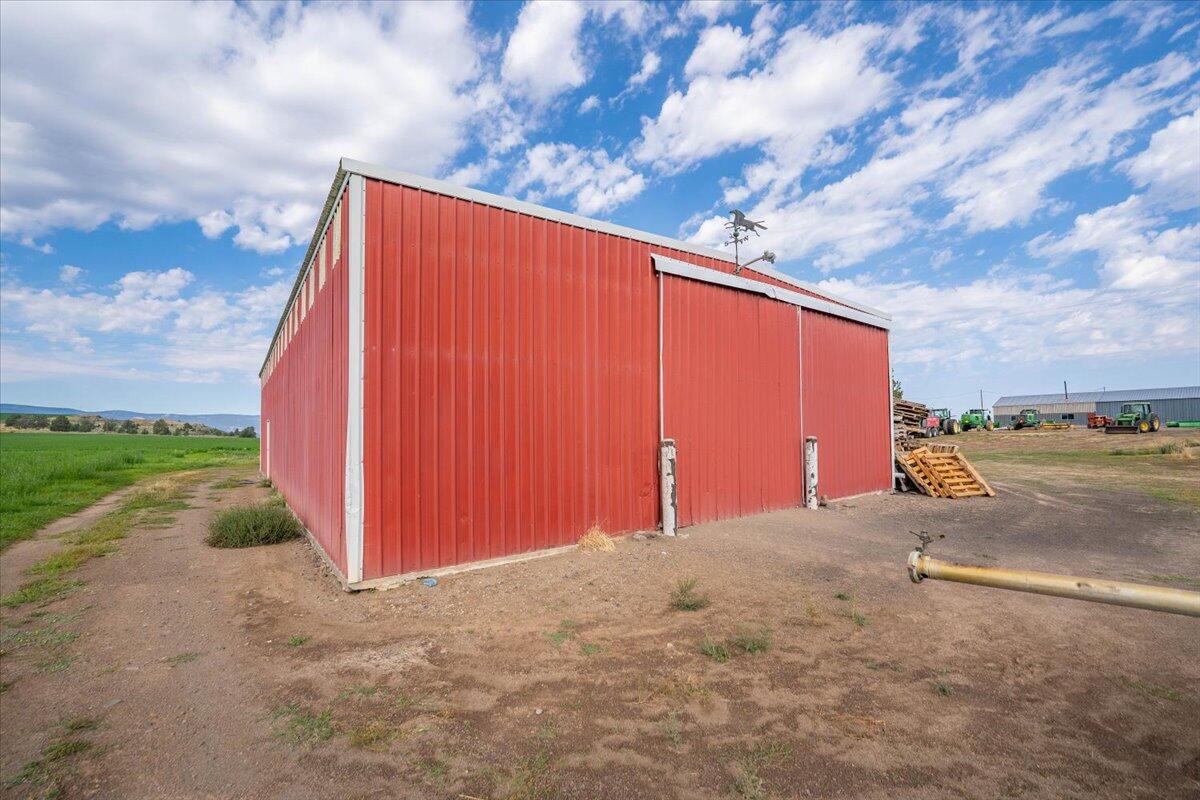 main property photo 128