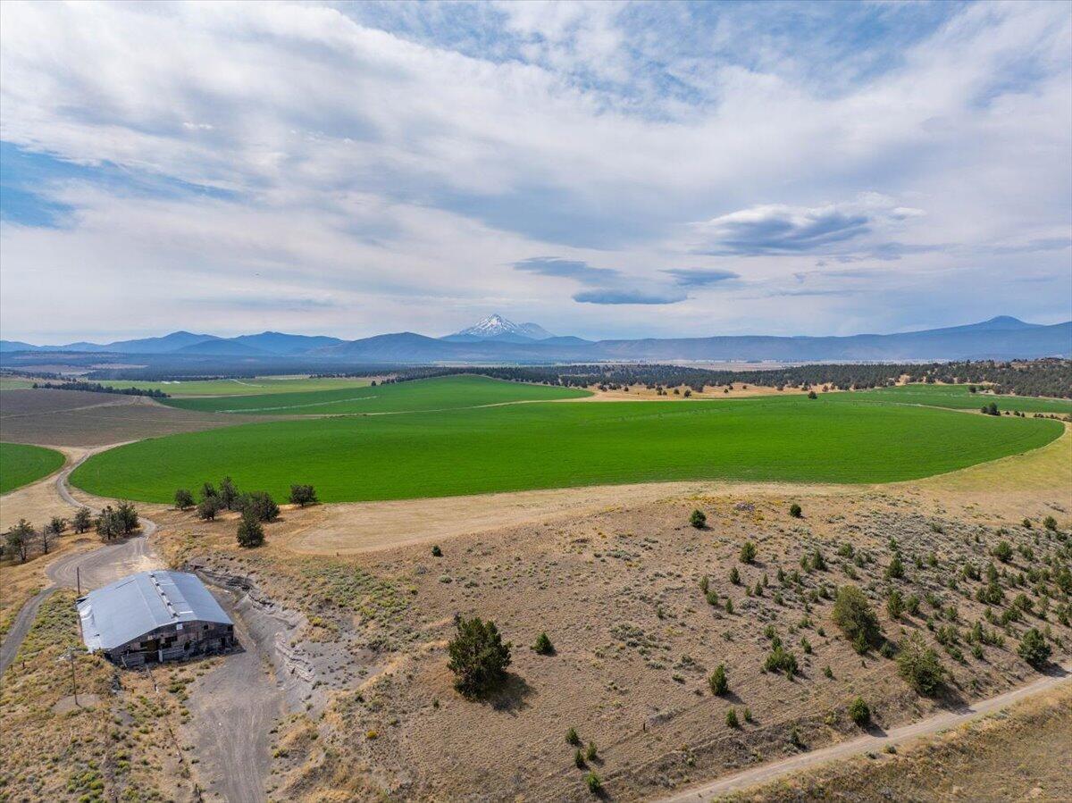 main property photo 88