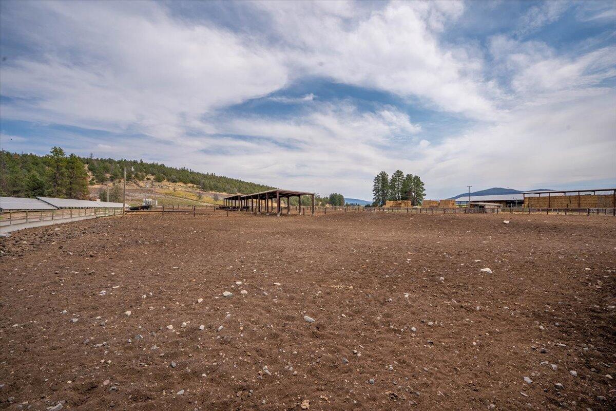 main property photo 99