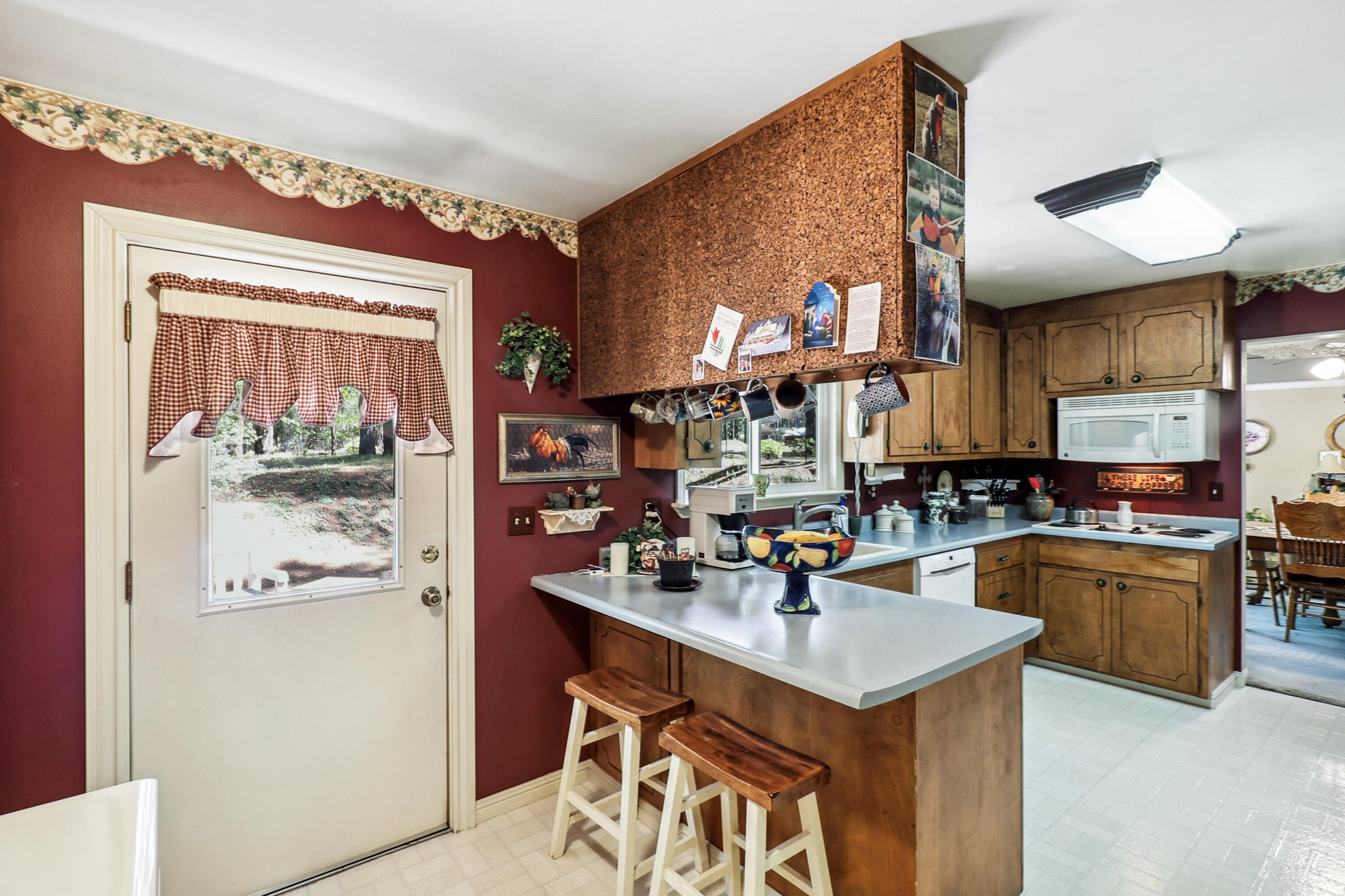 main property photo 17