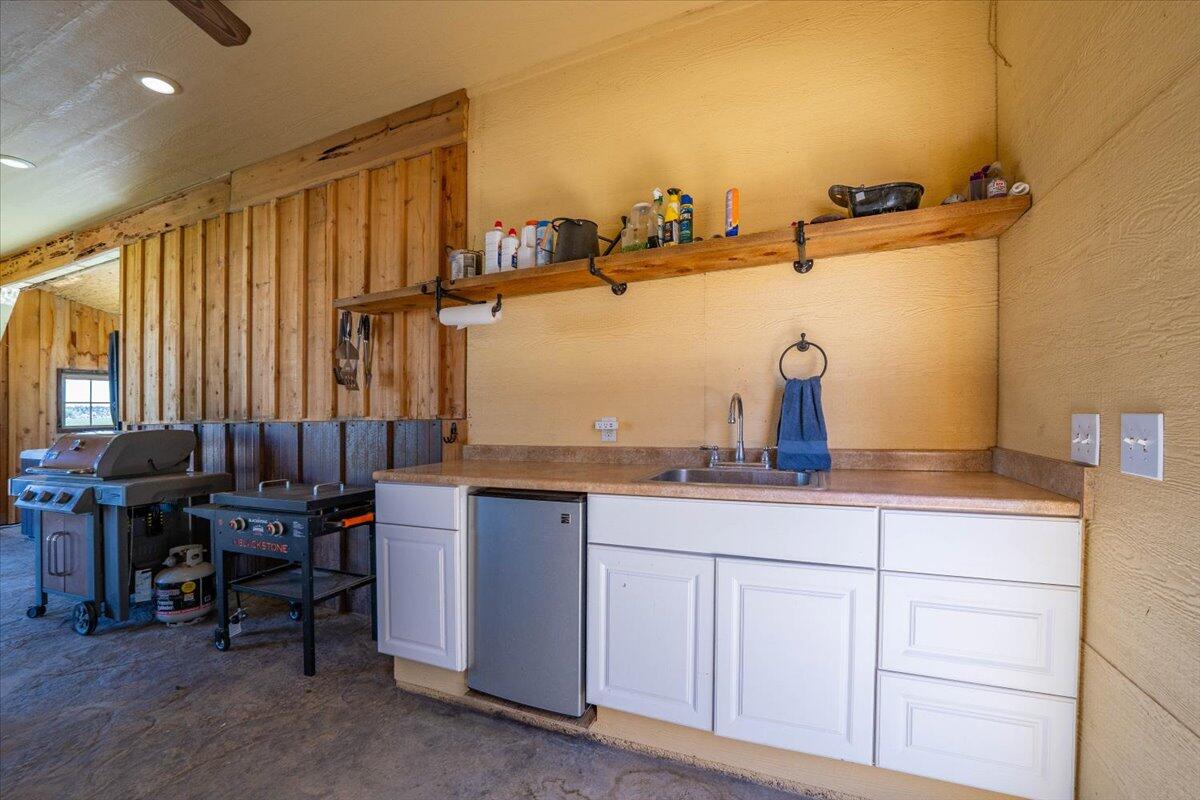main property photo 63