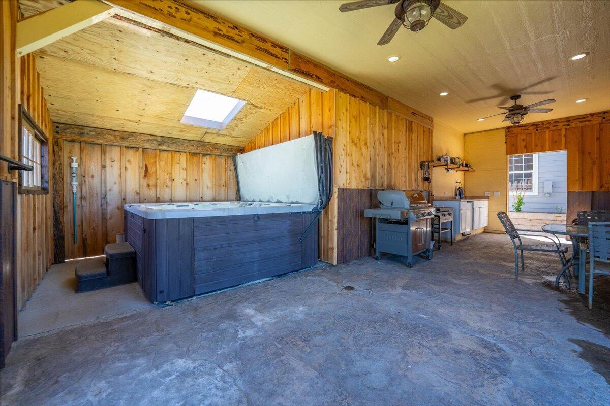 main property photo 65