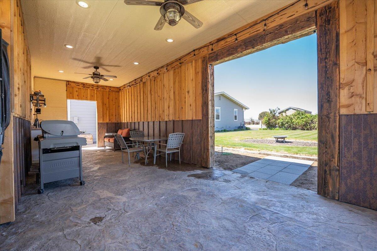 main property photo 67