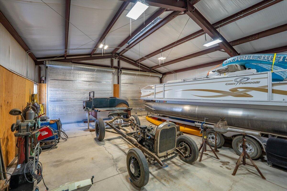 main property photo 85