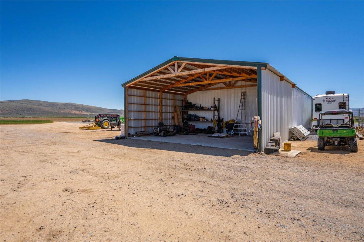 main property photo 88