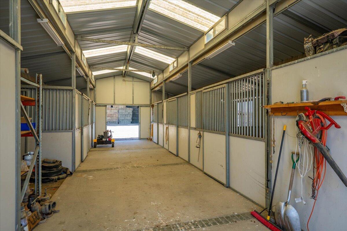 main property photo 91