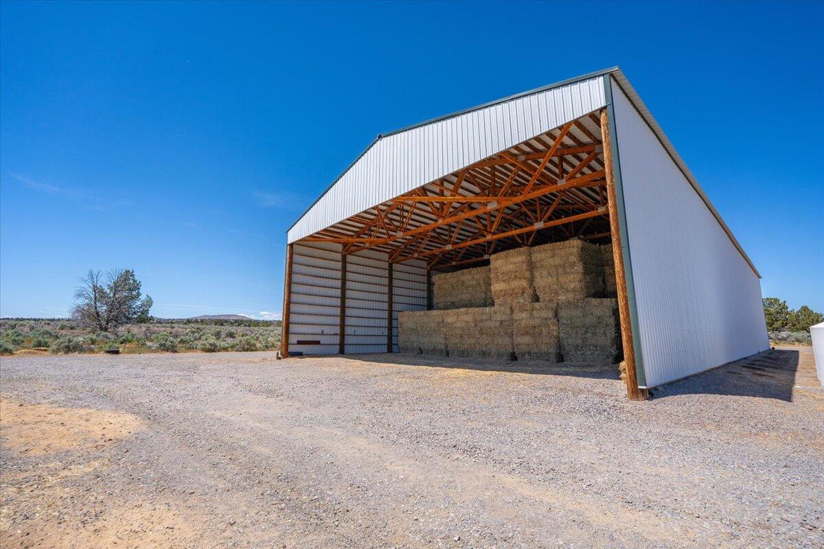main property photo 94
