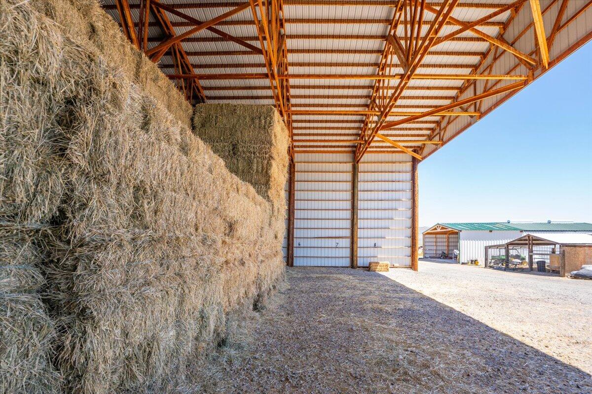 main property photo 98
