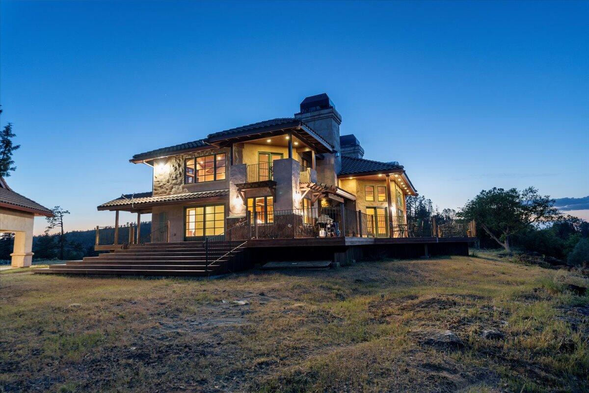 main property photo 123