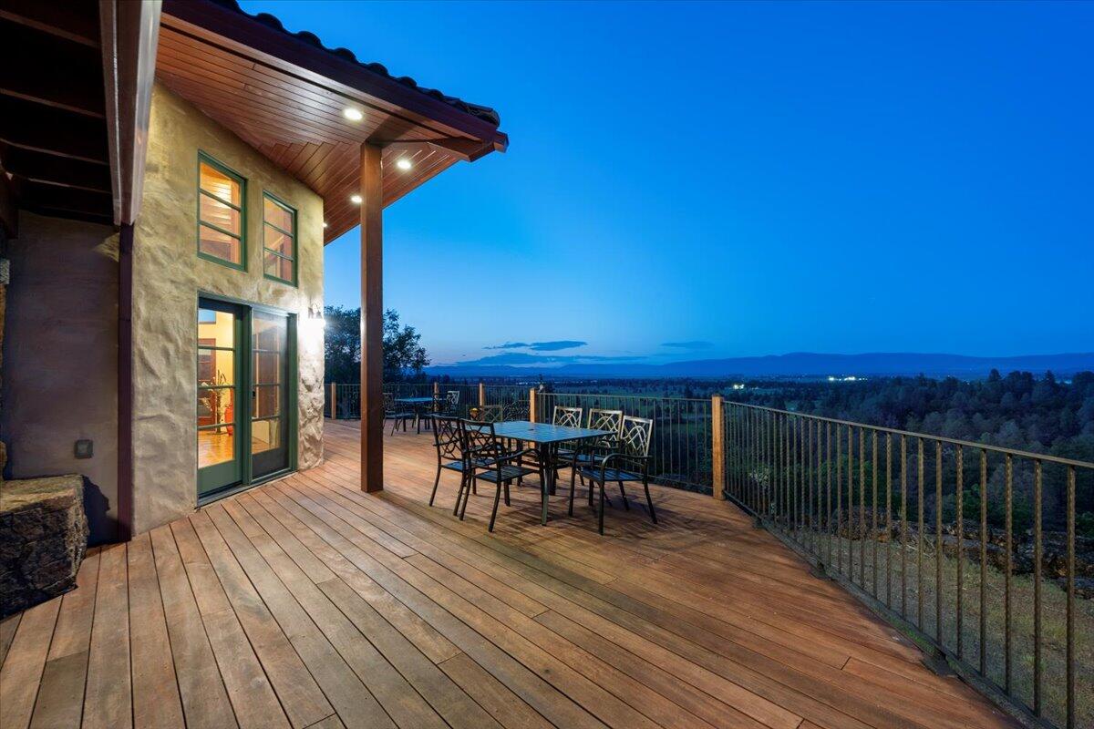 main property photo 124