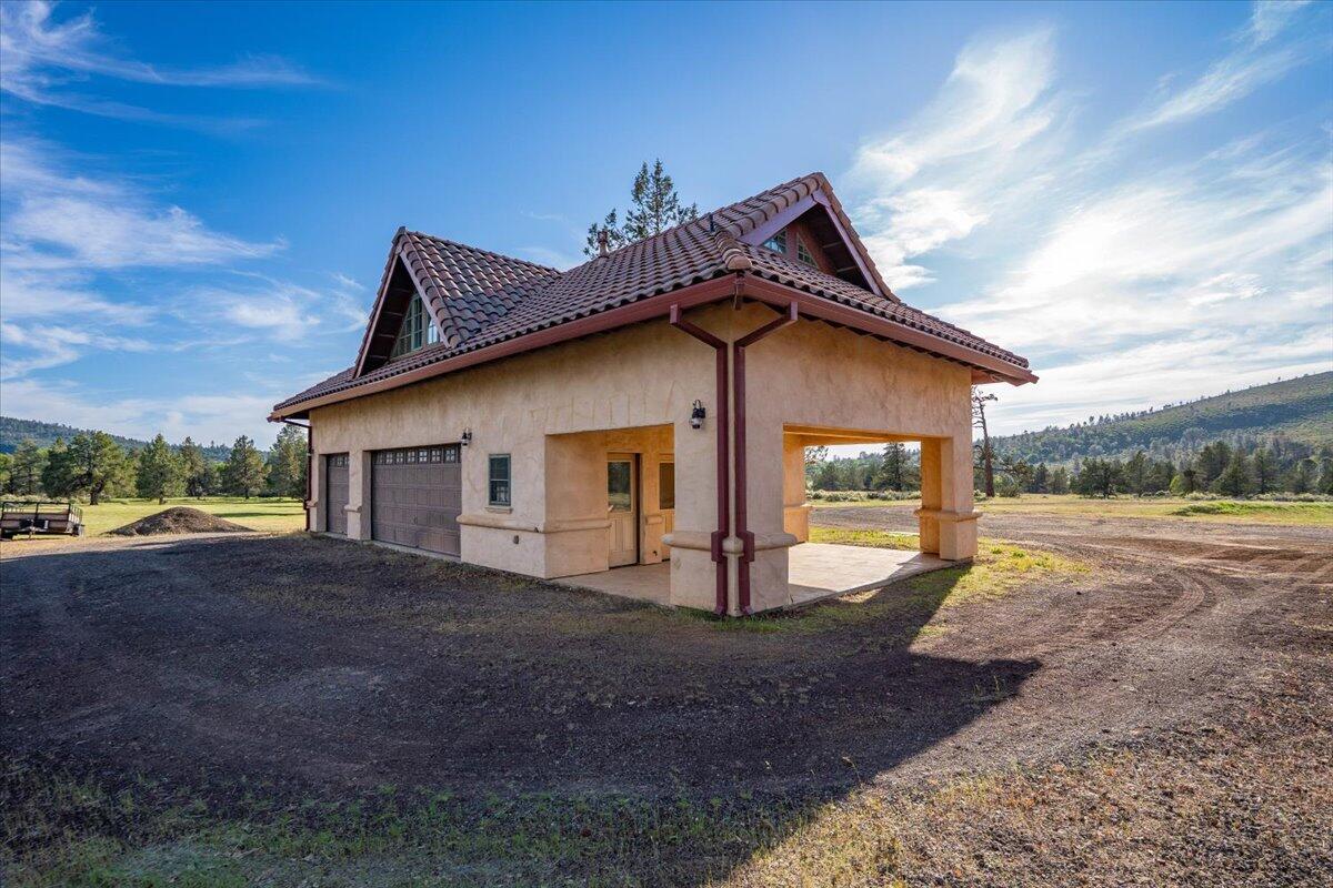 main property photo 83