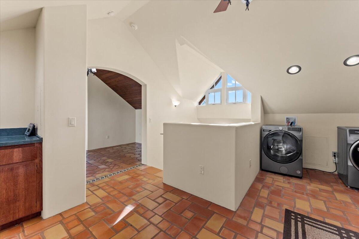 main property photo 92