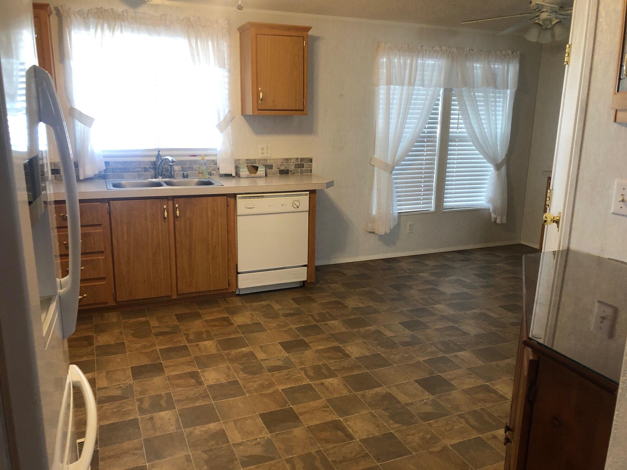 property viewer photo 5