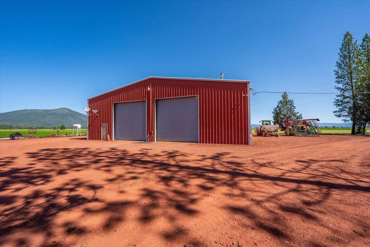 main property photo 61