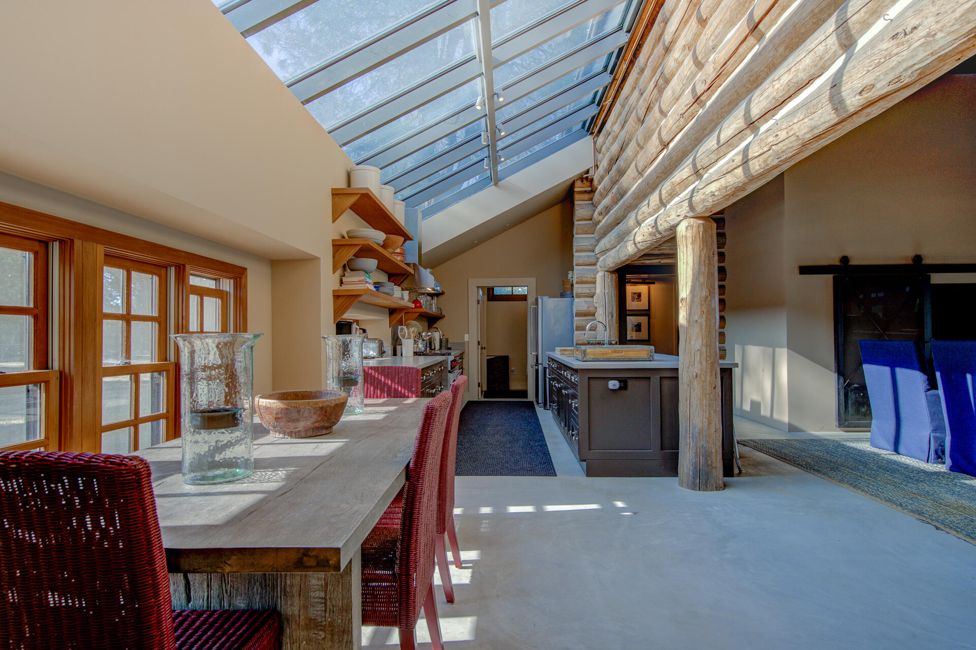 main property photo 20
