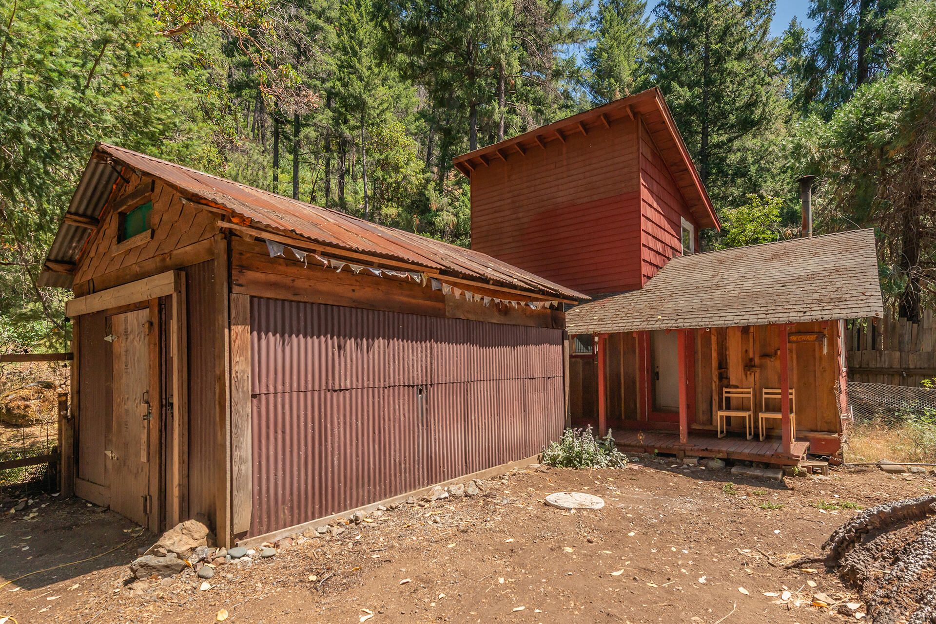 main property photo 29