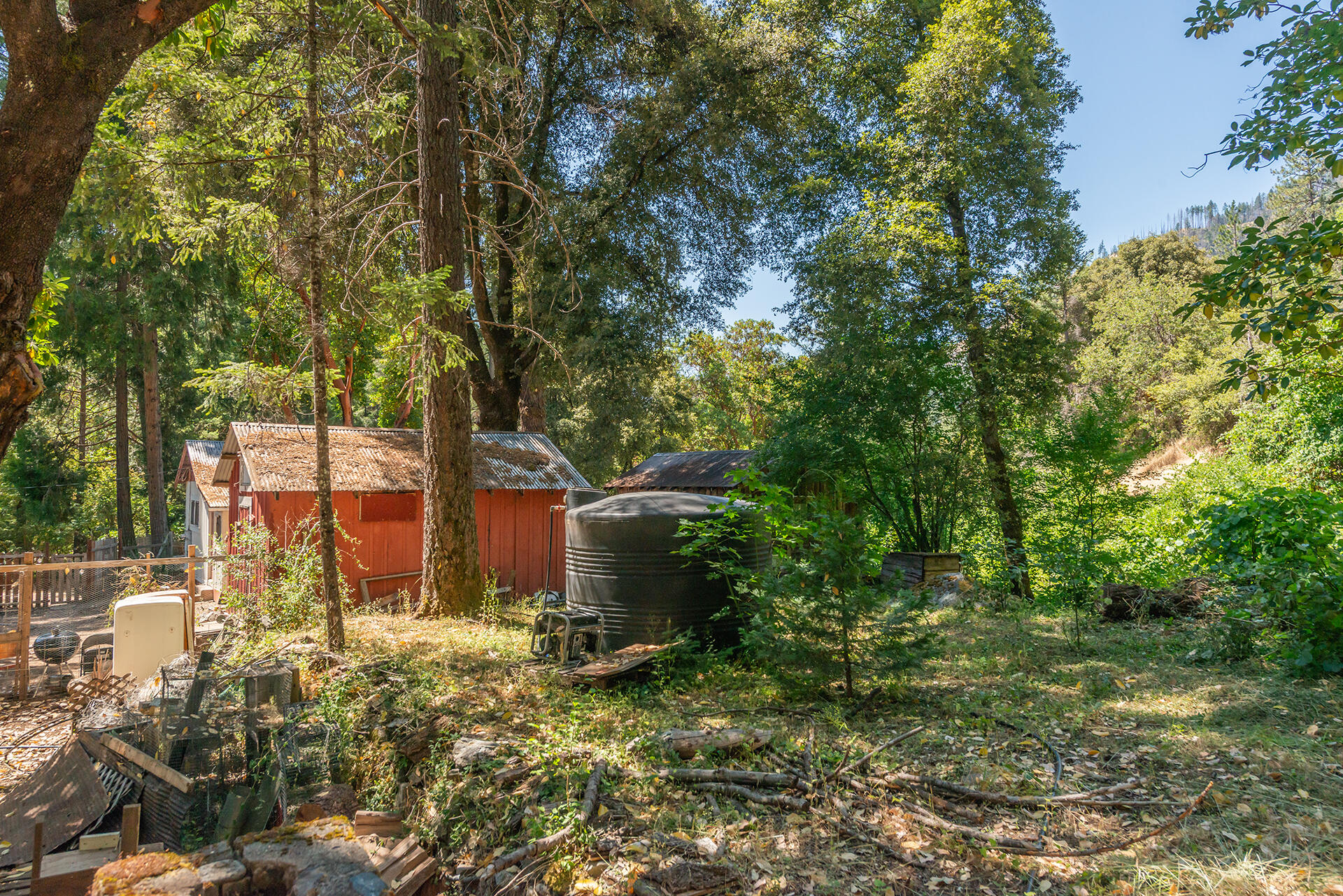 main property photo 50