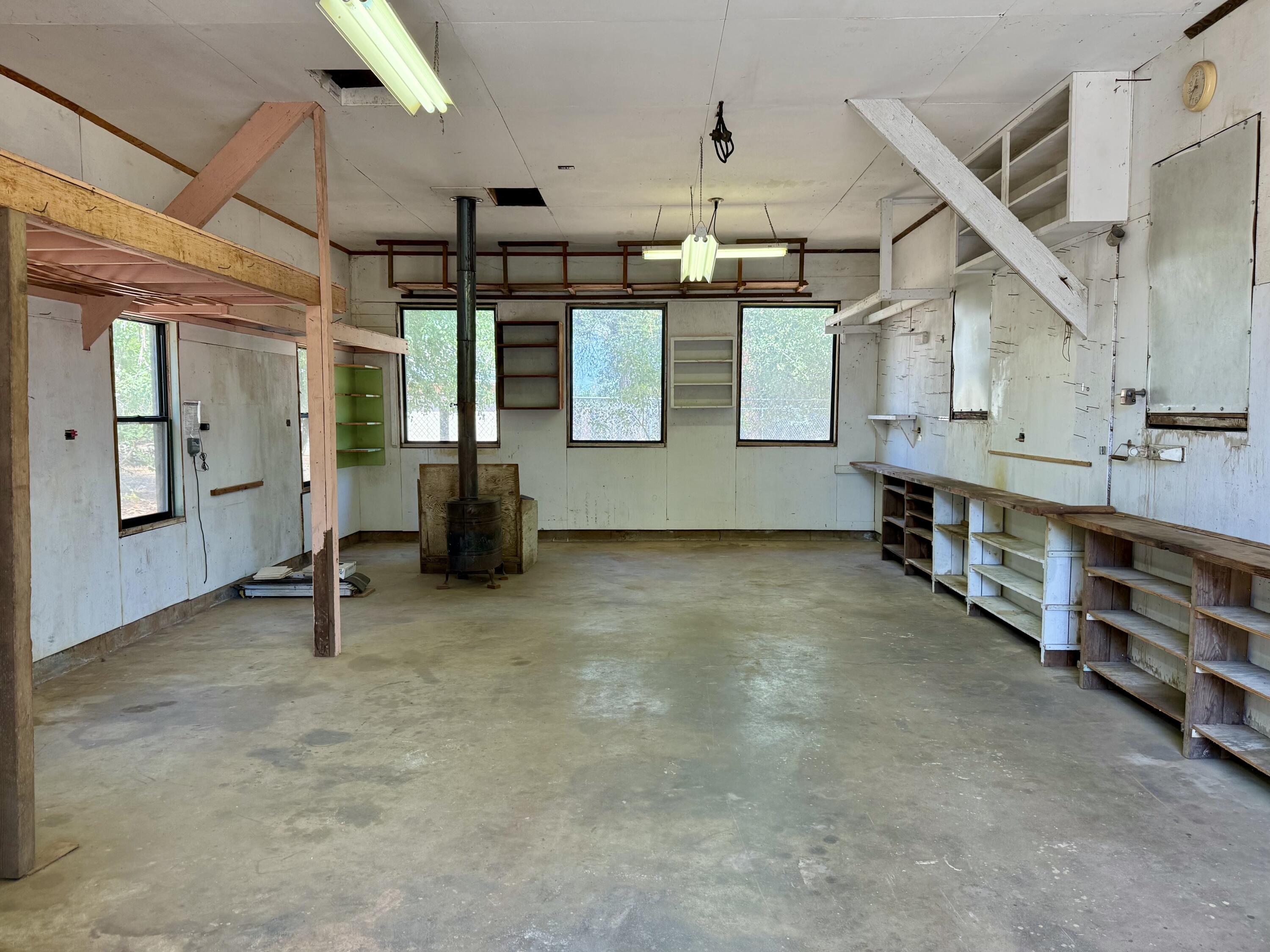 main property photo 41