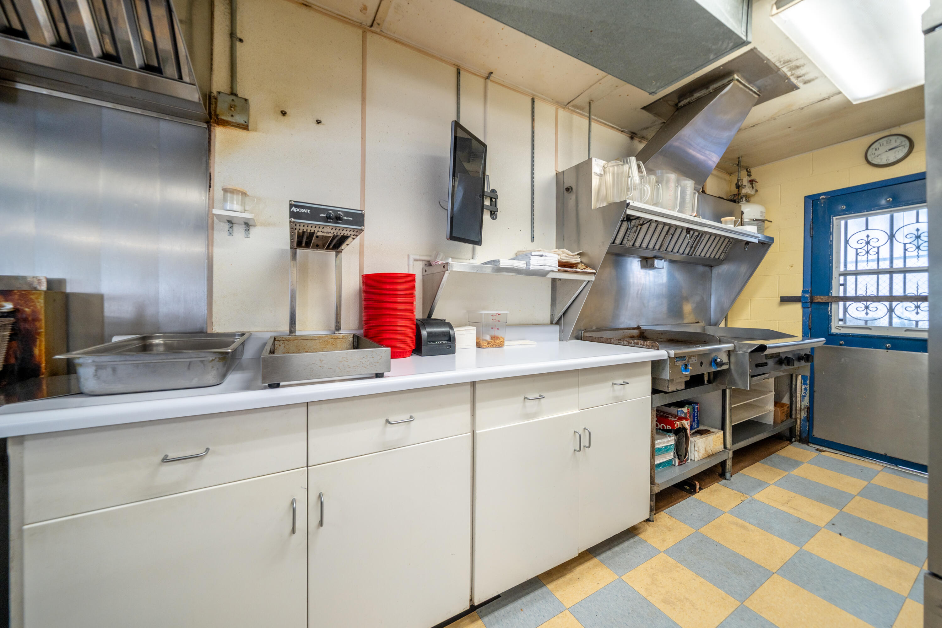 main property photo 14