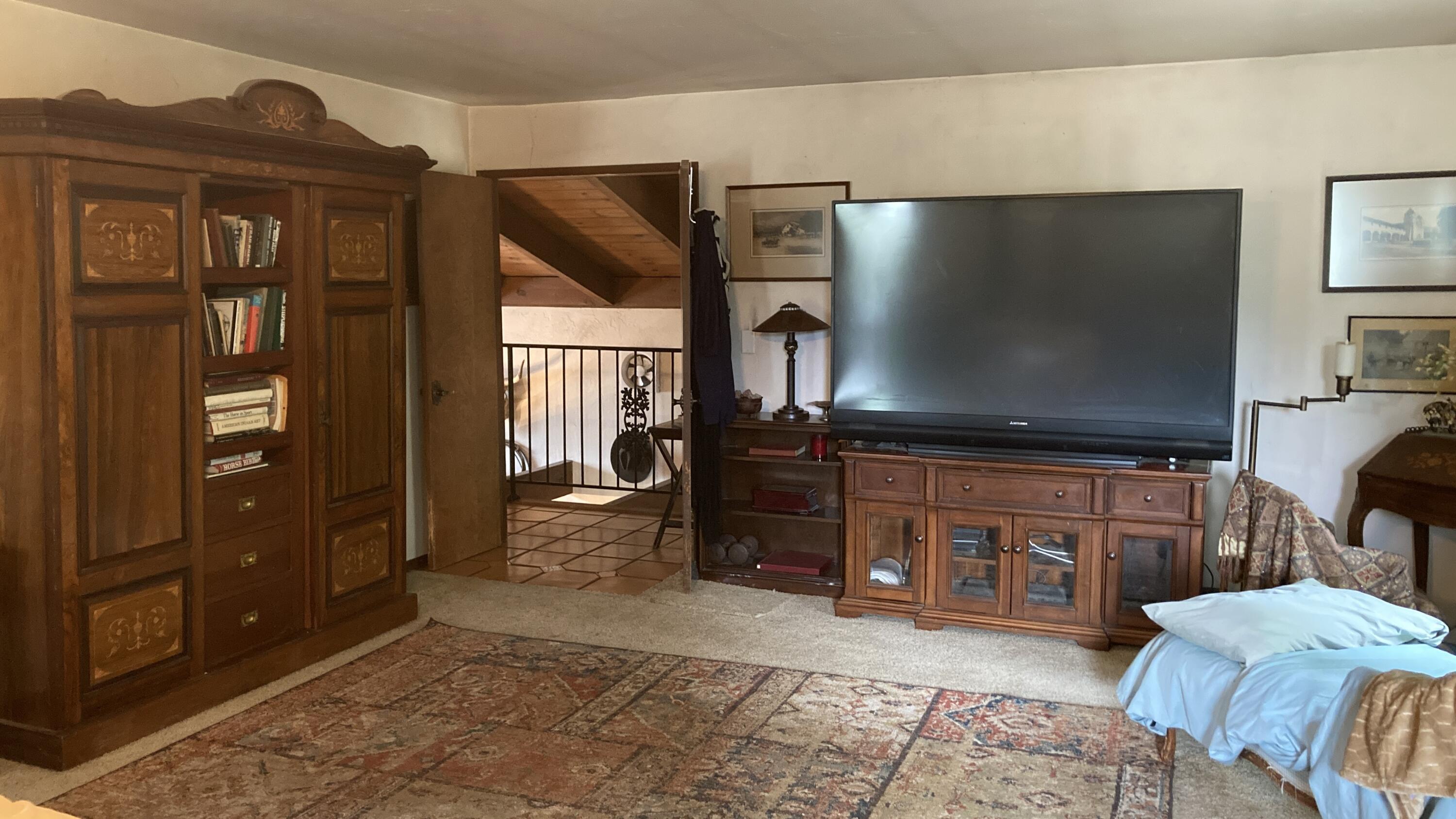 main property photo 50