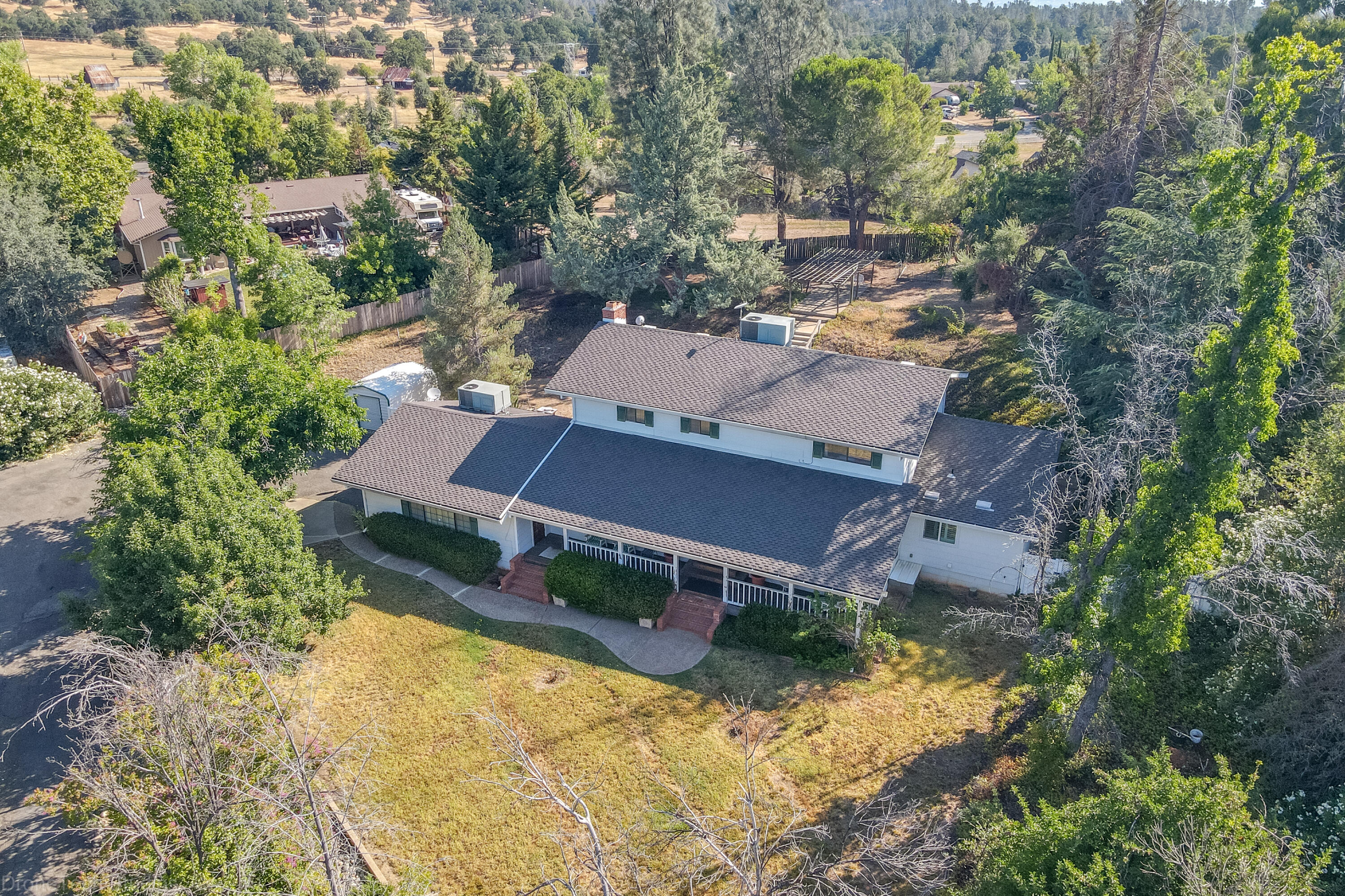 main property photo 39