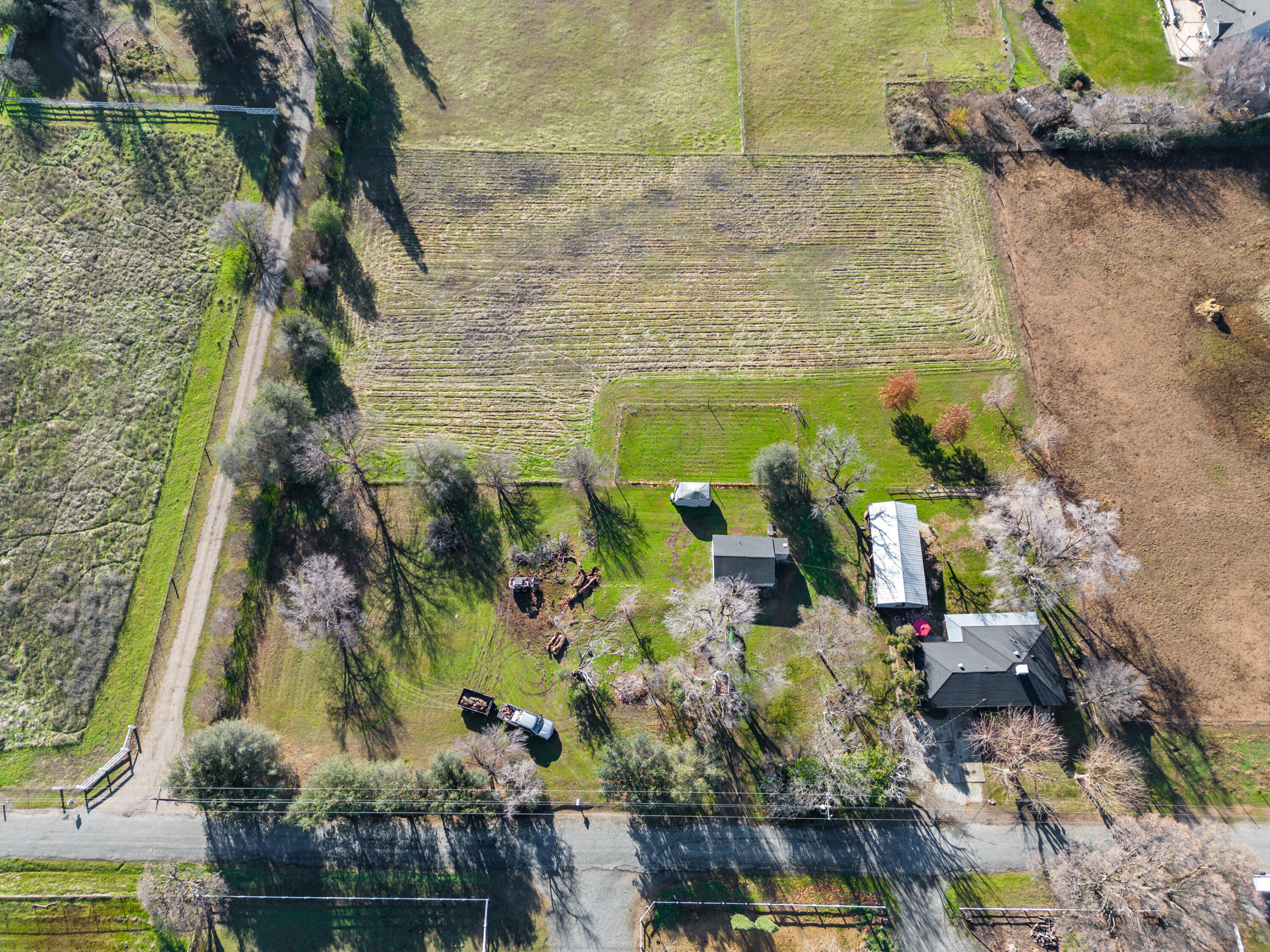 main property photo 45