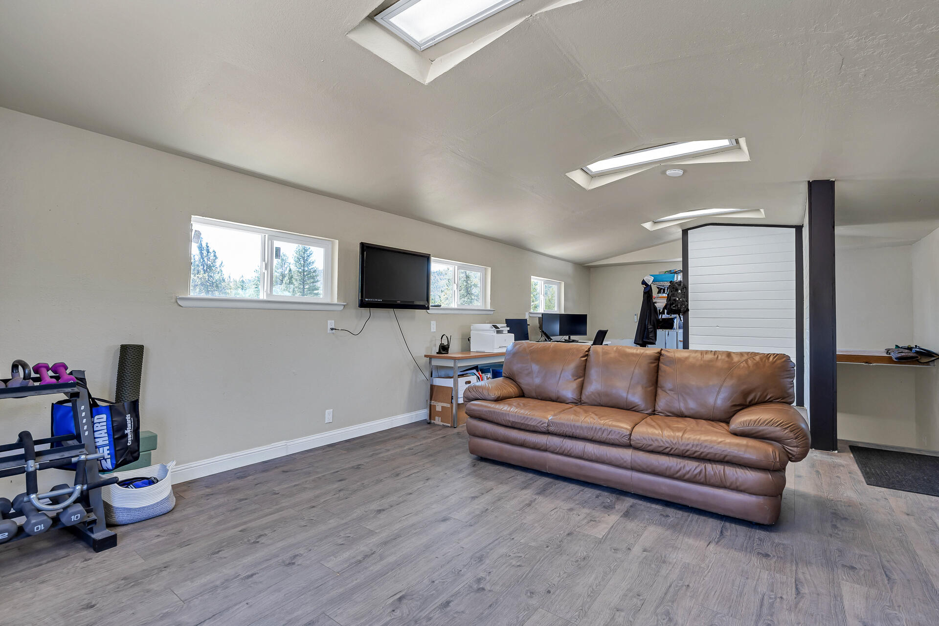 main property photo 57